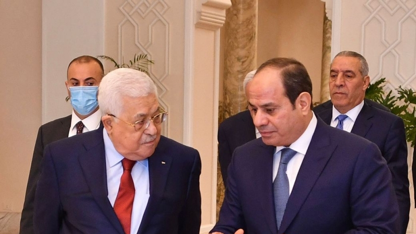الرئيس السيسي يهنئ «أبو مازن» بذكرى العيد الوطني لفلسطين