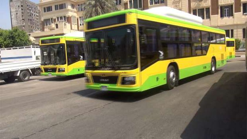 النقل العام بالقاهرة تنفى توقف حركة المواصلات غدا.. وتؤكد: يوم عمل عادى