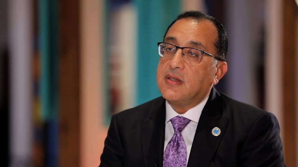 مجلس الوزراء يُجيب على تساؤلات حول تنفيذ قانون منح بعض التيسيرات للمصريين بالخارخ