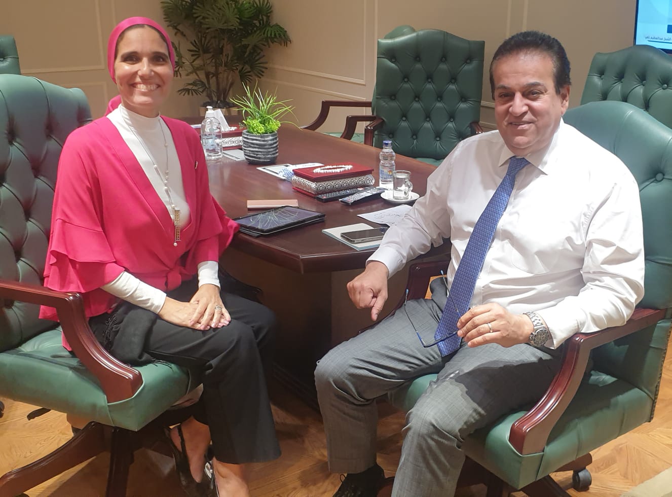 النائبة شيماء حلاوة تلتقي وزير الصحة .. وتطوير منظومة العلاج على نفقة الدولة يتصدر النقاش