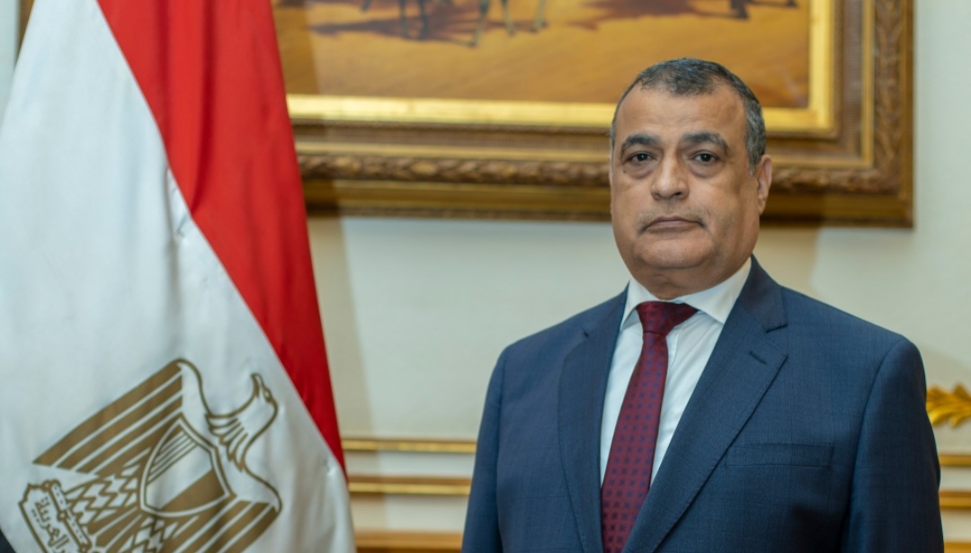 في إطار إستضافة مصر لقمة تغير المناخ "COP27".. وزير الدولة للإنتاج الحربي": تغير المناخ قضية الساعة .. ونحن حريصون على تنفيذ المشروعات التي تساهم في مواجهته