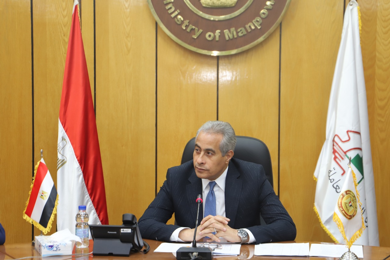 القوى العاملة: ملتقى توظيف بأسيوط يوفر 1000 فرصة عمل