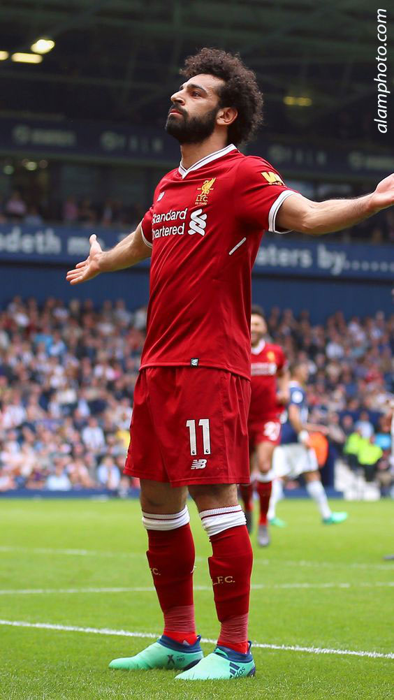 محمد صلاح يغادر بعثة المنتخب ويتوجه ل دبي بعد ترشيحه لجائزة الأفضل