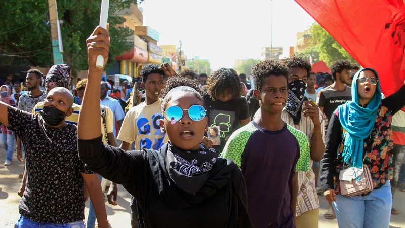السودان...انتشار أمني كثيف واحتجاجات جديدة مطالبة بالمدنية