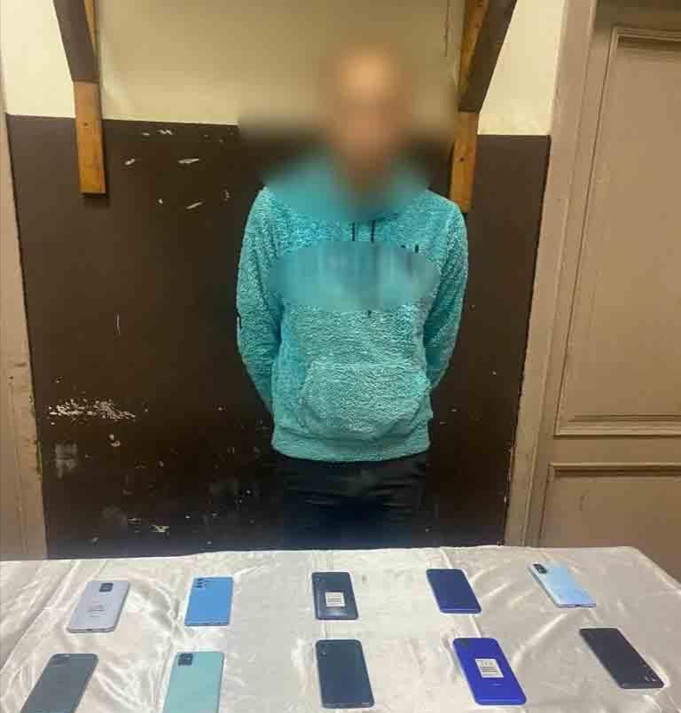 سرق 10 موبايلات.. القبض على لص الهواتف المحمولة بمصر الجديدة