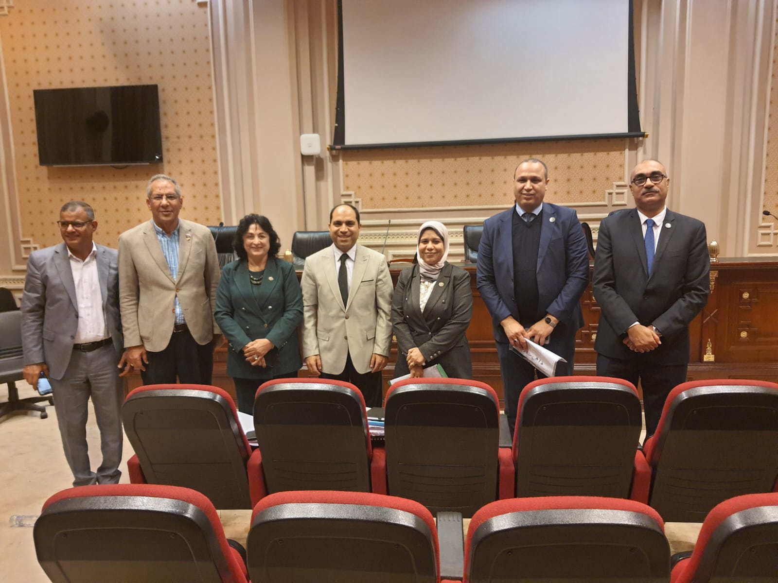 النائبة ميرفت عازر: قانون التصالح في مخالفات البناء الجديد يستهدف معالجة قصور التشريع الحالي تيسيرا على المواطنين
