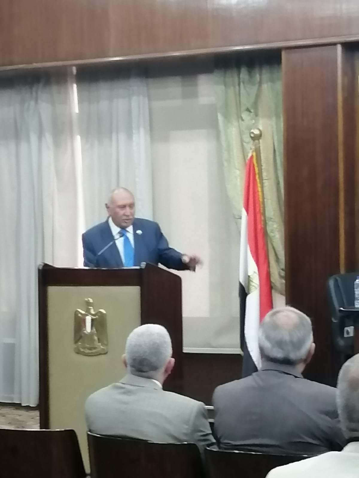 وتوصى بحصر جميع الوحدات.. "محلية النواب" تناقش طلب إحاطة بشأن تقنين الأوضاع لأهالى منطقة الحرفيين بالإسماعيلية