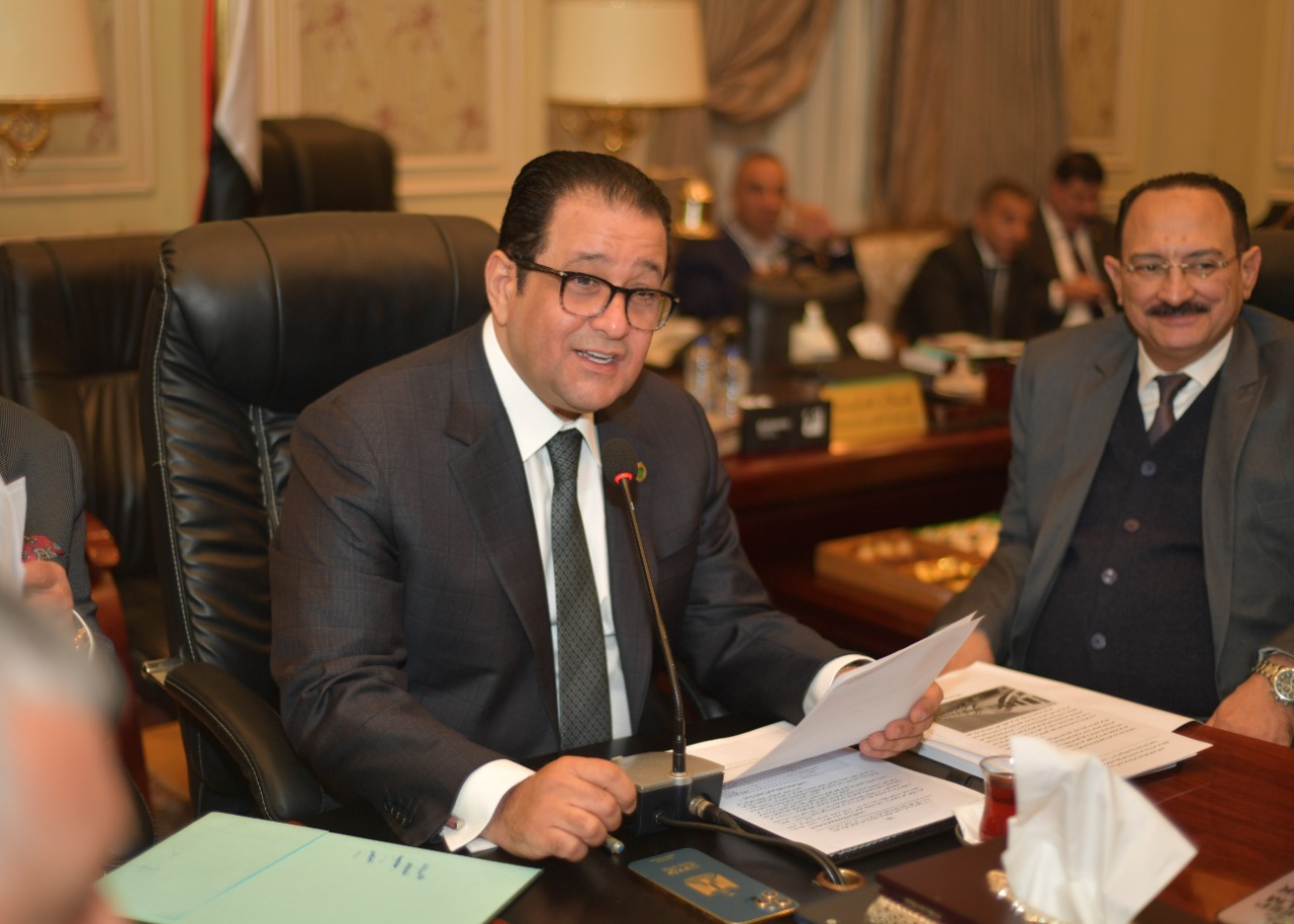 علاء عابد: يوجه الشكر للرئيس السيسي لاهتمامه بملف النقل..ويؤكد بفضل توجيهاته حدثت طفرة كبيرة