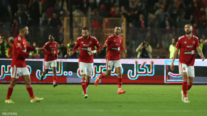 الأهلي يطير لمونديال الأندية.. مقعد شاغر وعودة 6 نجوم