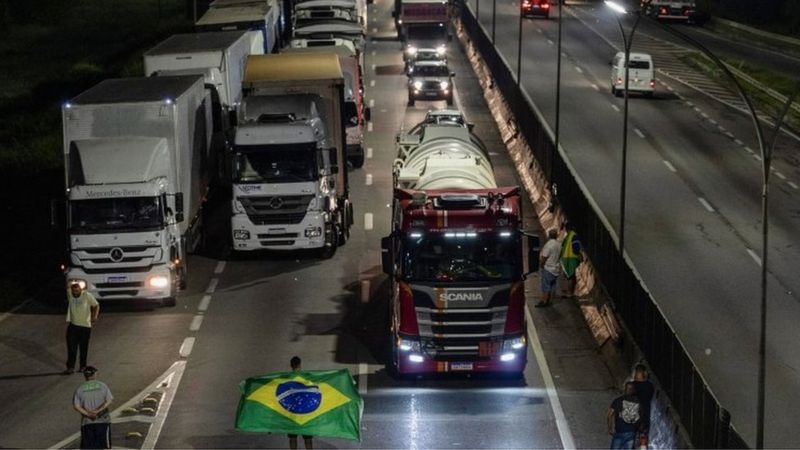 وسائل إعلام: القوات البرازيلية تستعيد السيطرة على مباني المحكمة العليا والبرلمان والقصر الرئاسي