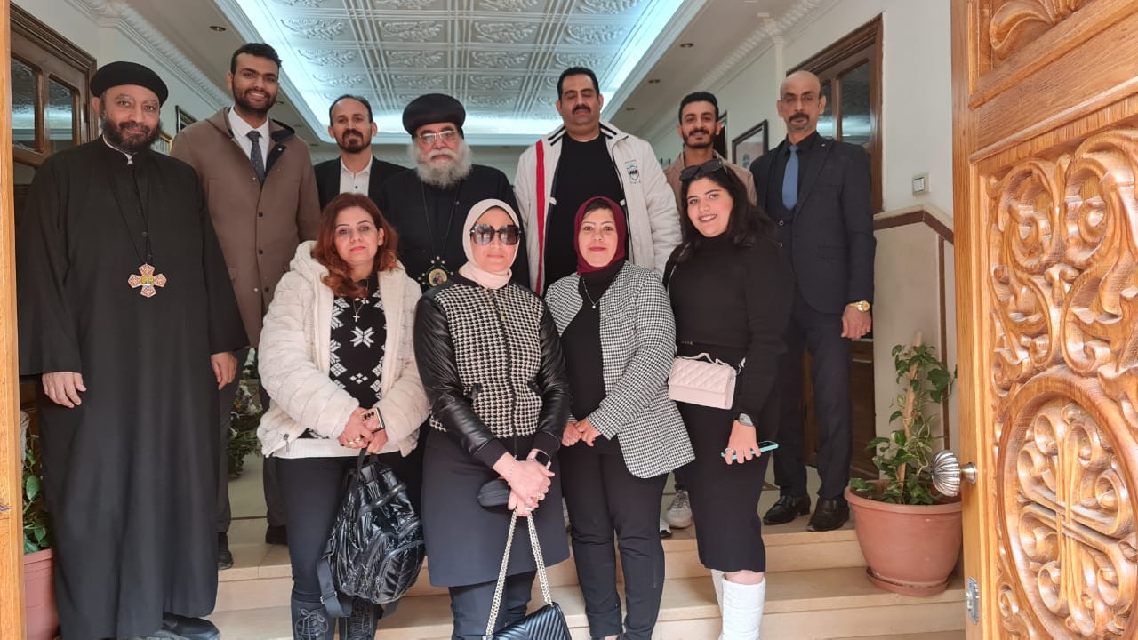 فى زيارة خاصة .. أمانة المواطنة بحزب العدل تهنئ أقباط الإسماعيلية بعيد الميلاد