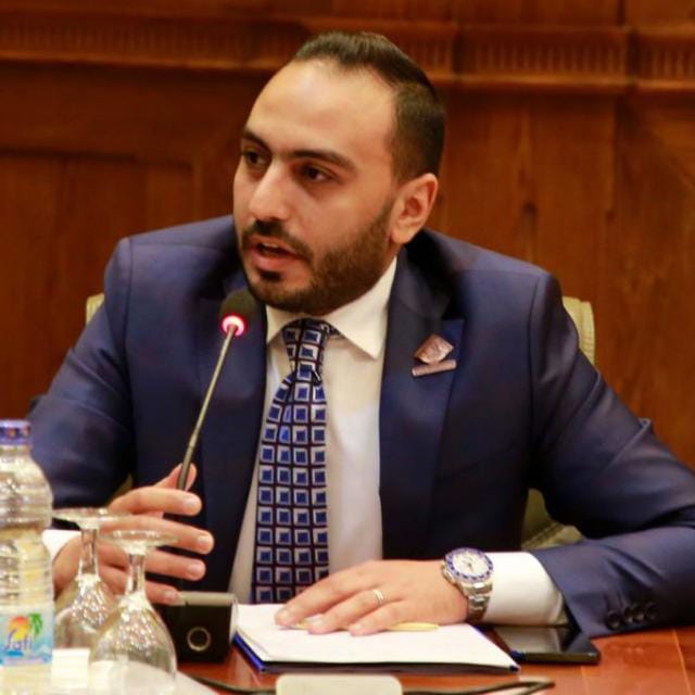 النائب محمد تيسير مطر يطالب بزيارة أقسام الشرطة لتقديم التهنئة فى ٢٥يناير