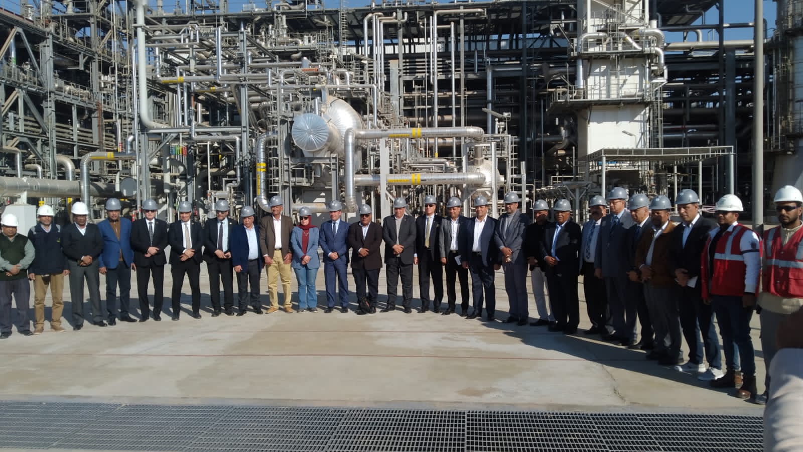 مع استمرار شكاوى العمال .. طلب إحاطة للنائبة ريهام عبد النبى لإنقاذ مصنع كيما باسوان