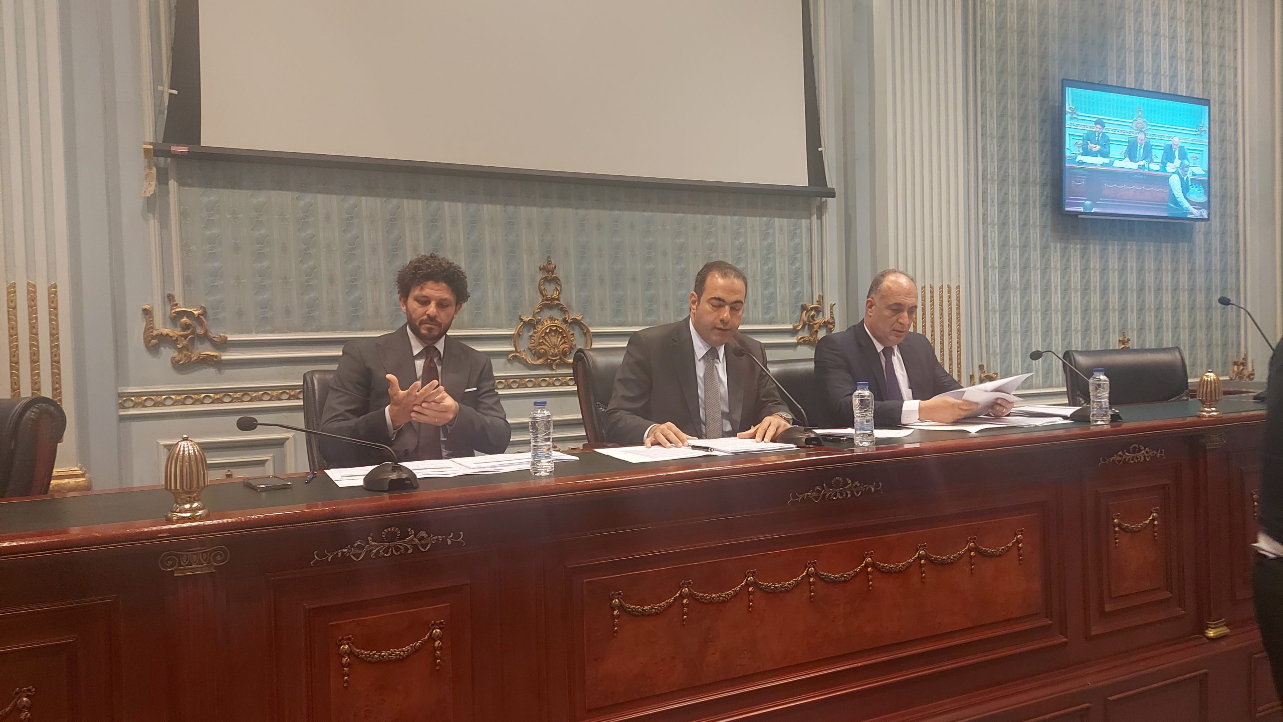 مطالب النقاد بخصخصة الاندية والغاء دعم الدولة يثير جدل في مناقشات تعديلات قانون الرياضة بالبرلمان