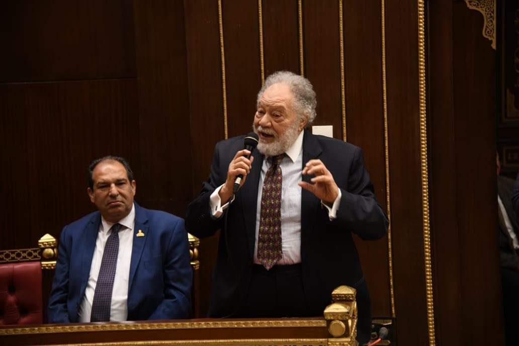 يحيى الفخراني أمام الشيوخ: أطالب شيخ الأزهر بتفسير هذه الآية
