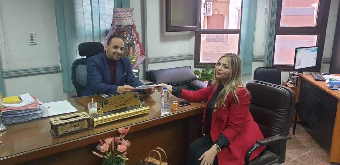 النائبة مى أسامة رشدى تلتقي برئيس قطاع المشروعات والتعاون الدولي لمناقشة أعمال المد والتدعيم لخطوط المياه بمركز ومدينة الزقازيق