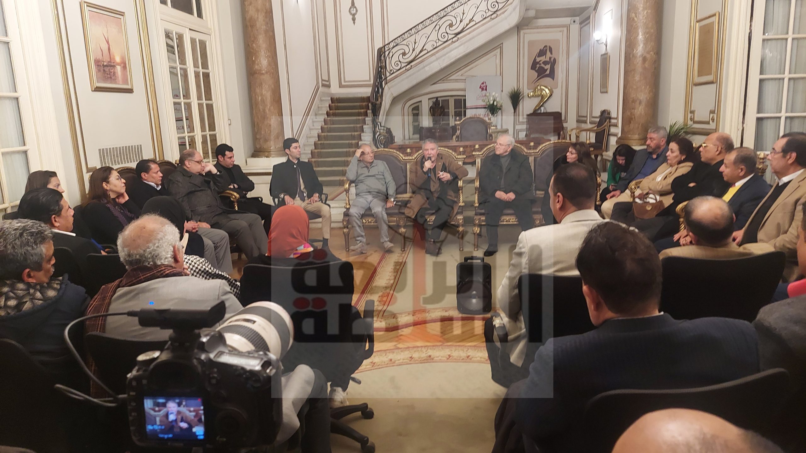صور | المكتب السياسى لحزب المحافظين يعلن تضامنه مع أكمل قرطام