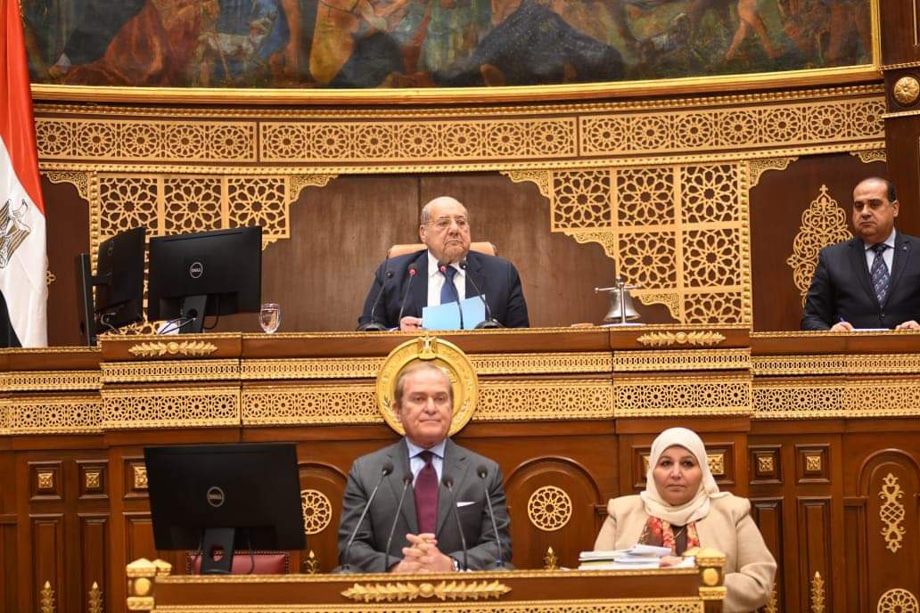 وزير الأوقاف :كبار المقرئين يشاركون فى أحياء شهر رمضان بمسجد الحسين