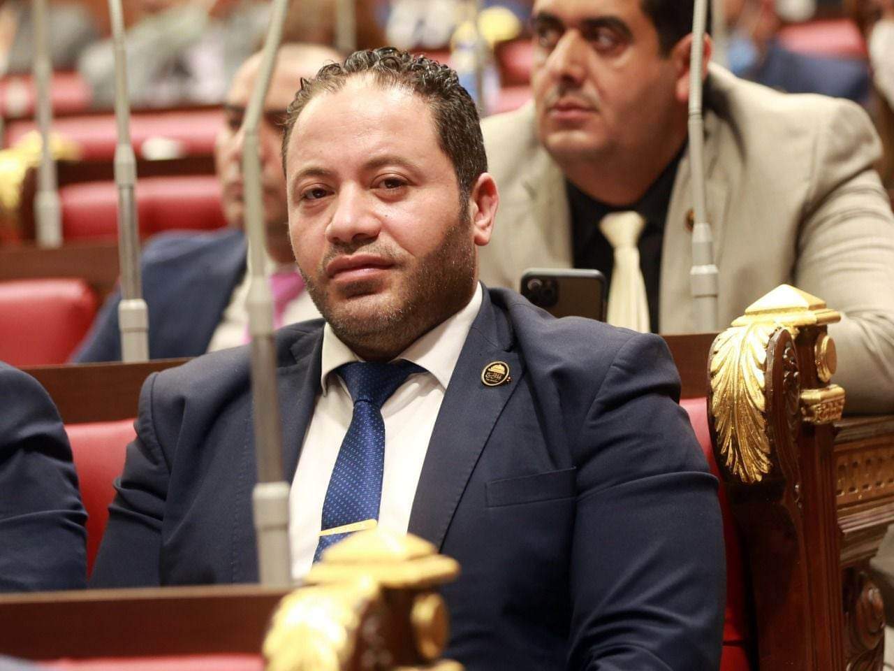 النائب مصطفي سالمان : مسجد مصر ومركز مصر الثقافي واجهة مشرفة للدين الإسلامي ومزار ديني