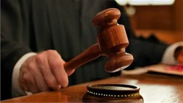 بـ«مطرقة وشطة»| حلاق وربة منزل يقتلان شخصًا.. والمحكمة تقضى بإعدامهما