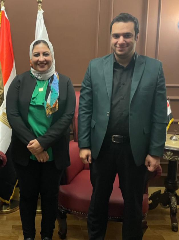 بدران يكلف "أسماء حسنين" نائبًا لرئيس حزب صوت الشعب