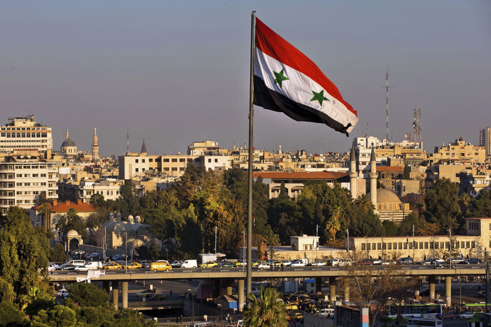 بيان اجتماع جدة بشأن سوريا: الحل السياسي هو الحل الوحيد للأزمة السورية