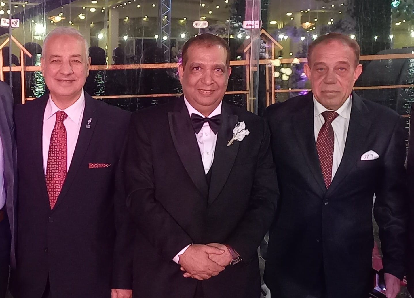 ياسر عبد ربه يهنئ مستشار إتحاد المستثمرين العرب بزفاف كريمته