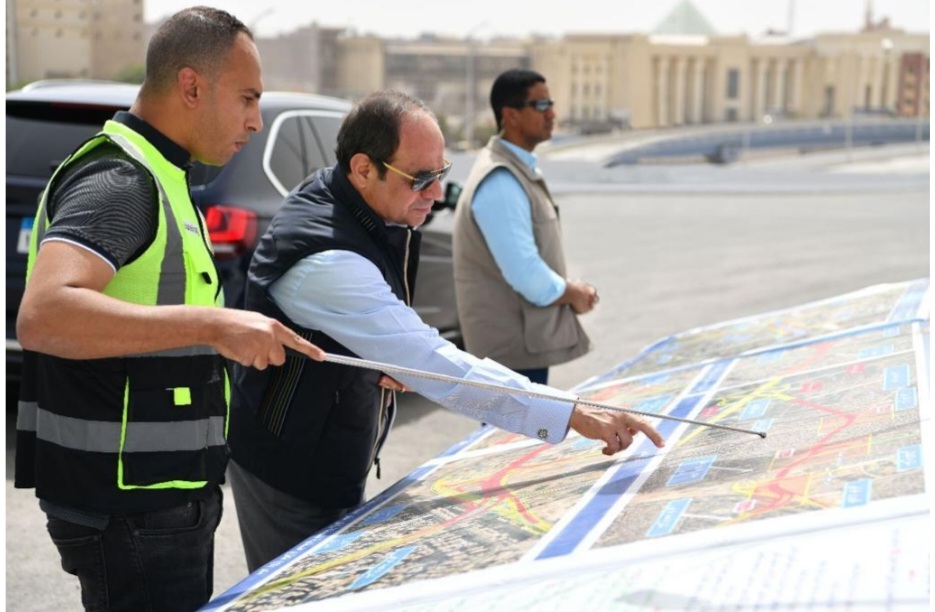 الرئيس يتفقد عدداً من مشروعات المحاور والطرق بمحافظة الجيزة