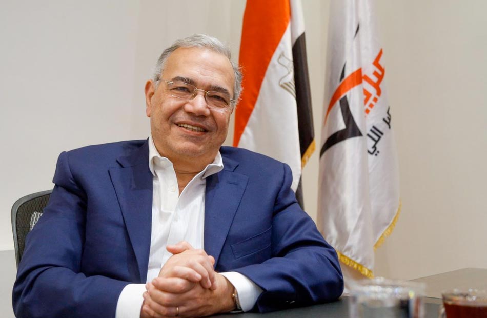 المصريين الأحرار يُشارك المحور الاقتصادي برؤية شاملة لحل مشاكل الصناعة