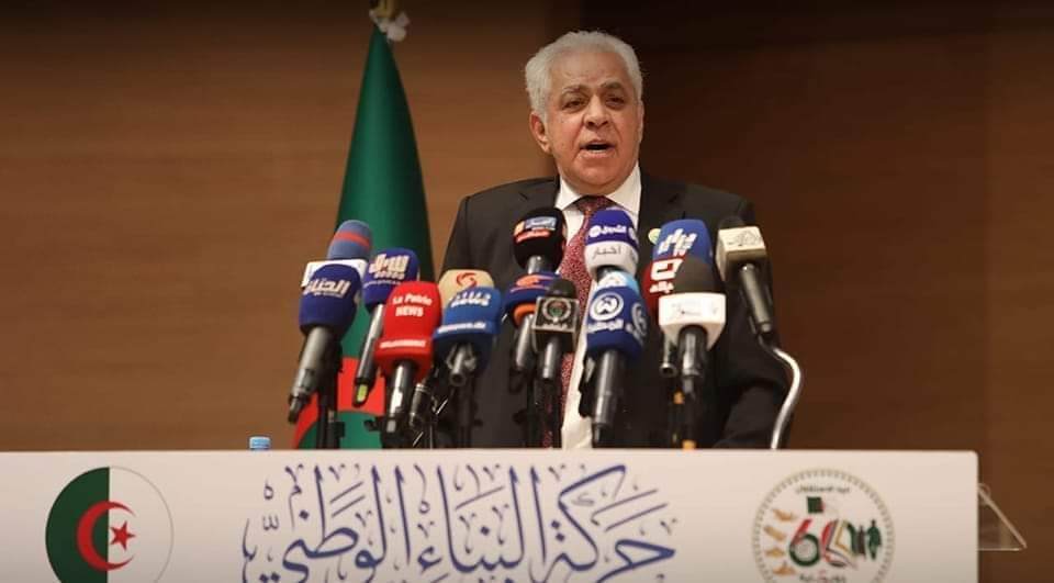 حمدين صباحي يشارك في افتتاح المؤتمر الثاني  لحركة البناء الوطني في الجزائر