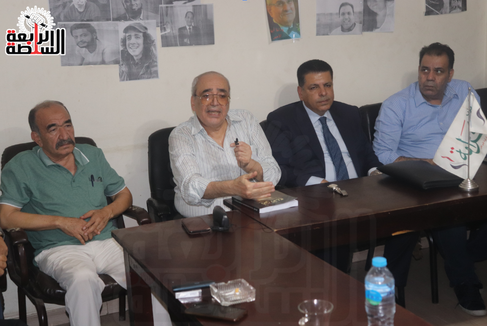 خلال المؤتمر الصحفي للحركة المدنية الديمقراطية لإطلاق كتاب "أفق الخروج".. سياسيون: وثيقة مهمة في تاريخ المعارضة المصرية.. ويؤكدون: جَهد طيب على إدعاءات أن الوطن خالي من العقول والأفكار