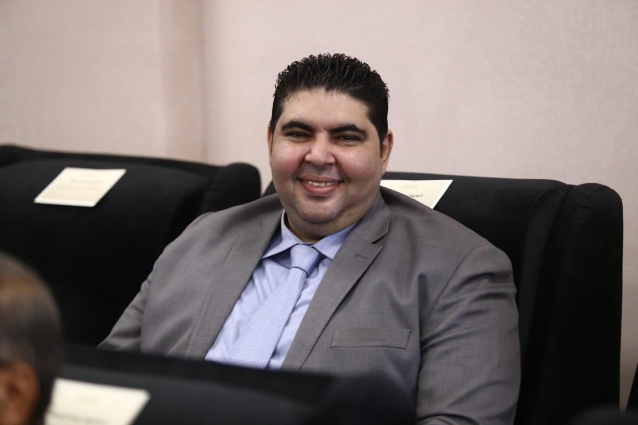 "اسمع كلام الحكومة أصدقها أشوف أمورها استعجب..ممثل حزب العدل بالحوار الوطني: الحكومة لم يعُد لها رصيد لدى الشعب