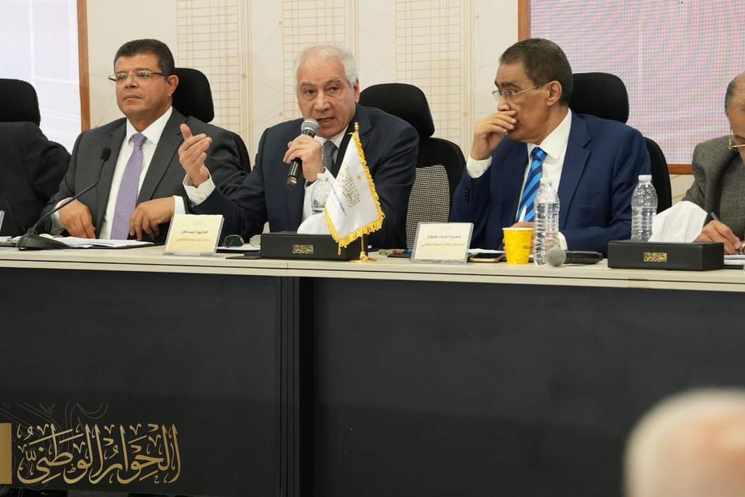 رئيس "اقتصادية النواب": يوضح أسباب التضخم.. ويؤكد: نتمنى الخروج بحزمة توصيات جادة لكبح جماح التضخم