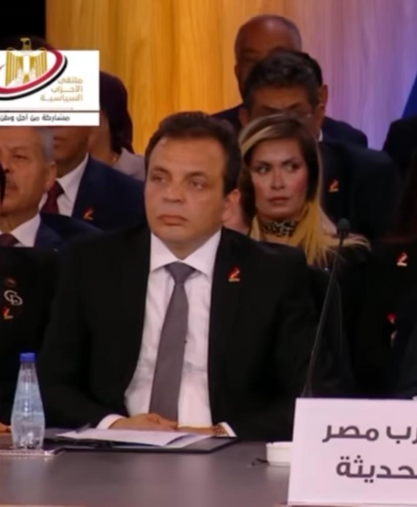 مؤكدا قيامه بدوره التشريعي على أكمل وجه.. هشام هلال: حزب مصر الحديثة رفع شعار العلم والعمل