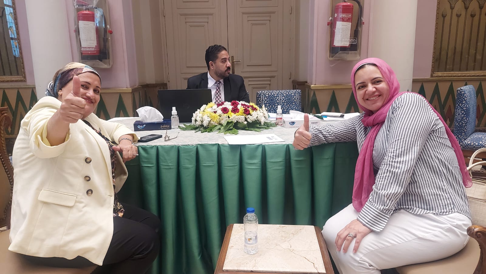 بالصور.. نواب المصرى الديمقراطى الاجتماعى يحررون تزكية لـ "فريد زهران" للترشح لانتخابات الرئاسة