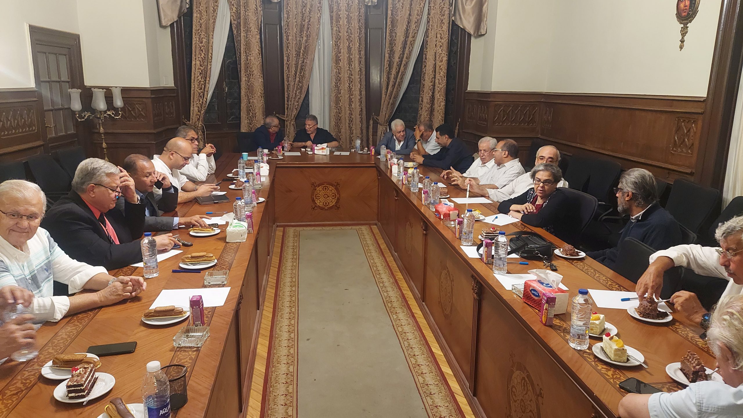 انطلاق اجتماع الحركة المدنية لمناقشة العراقيل الموضوعه أمام المرشحين للانتخابات الرئاسية