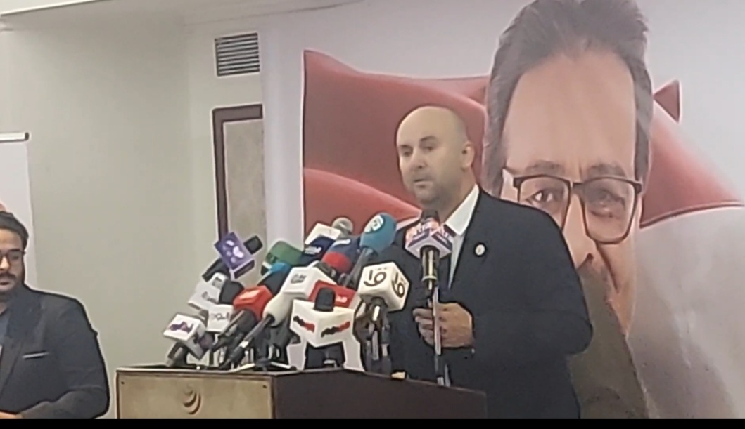 باسم كامل: مشاركة "المصري الديمقراطي" في الانتخابات الرئاسية لتحريك الحالة الديمقراطية البائسة خطوة للأمام