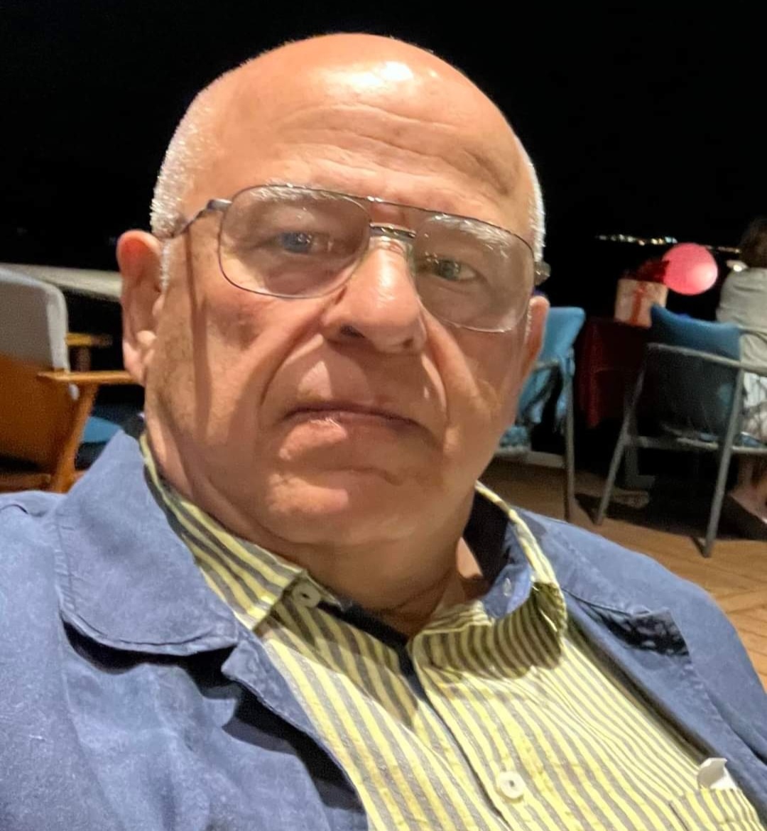 سامح مرقس يكتب.. لماذا لا يبتسم احمد طنطاوي في التواصل مع الاخرين؟