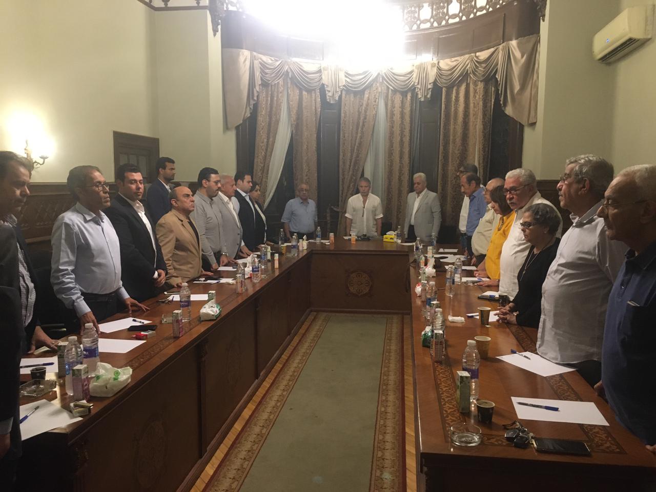 بدأ الاجتماع المغلق للحركة المدنية بحزب المحافظين