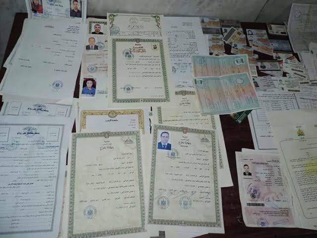 شهادات جامعية مزورة.. رجل وسيدة يديران كيان تعليمي وهمى بالإسكندرية
