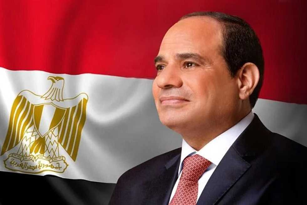 الرئيس السيسي يتفقد أعمال التطوير بعدد من الطرق والمحاور بالقاهرة الكبري
