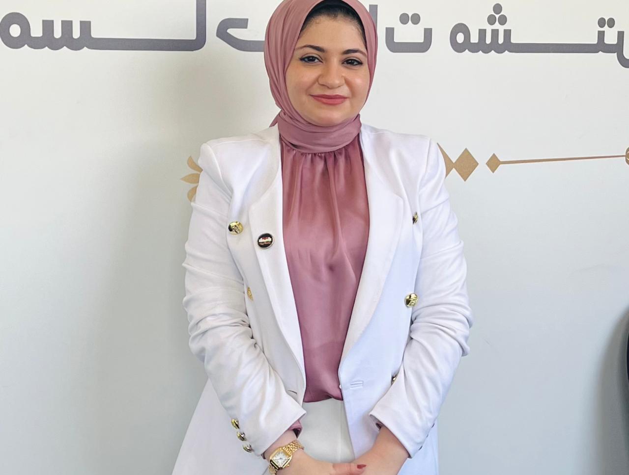 ندى فؤاد : عدسة الصحفي معتز عزايزة كشفت وحشية الصهاينة أمام العالم