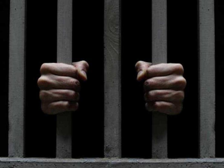 المؤبد لموظف اختلس كميات دقيق تمويني بـ 663 الف جنيهًا في سوهاج