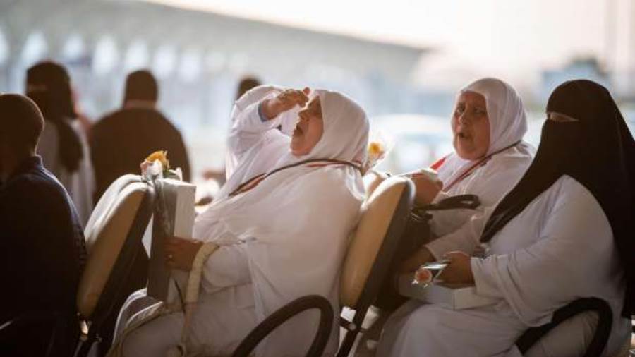 للسيدات.. حج السياحة 2024 بدون محرم