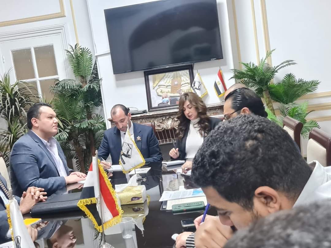 ورشة عمل "التنسيقية" تناقش رؤى المحور السياسي في برامج مرشحي الرئاسة