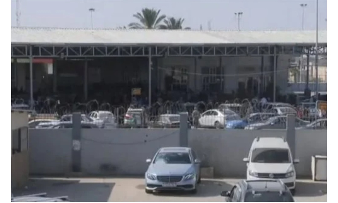 خروج فلسطينيين مزدوجي الجنسية من غزة عبر معبر رفح