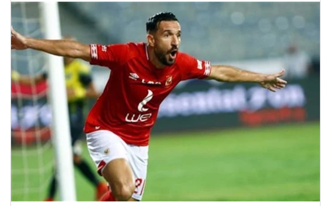 مفاجأة.. شوبير يكشف حقيقة استغناء الأهلي عن النجم علي معلول