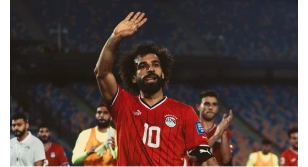 مدير منتخب مصر يكشف حقيقة الاعتداء على محمد صلاح