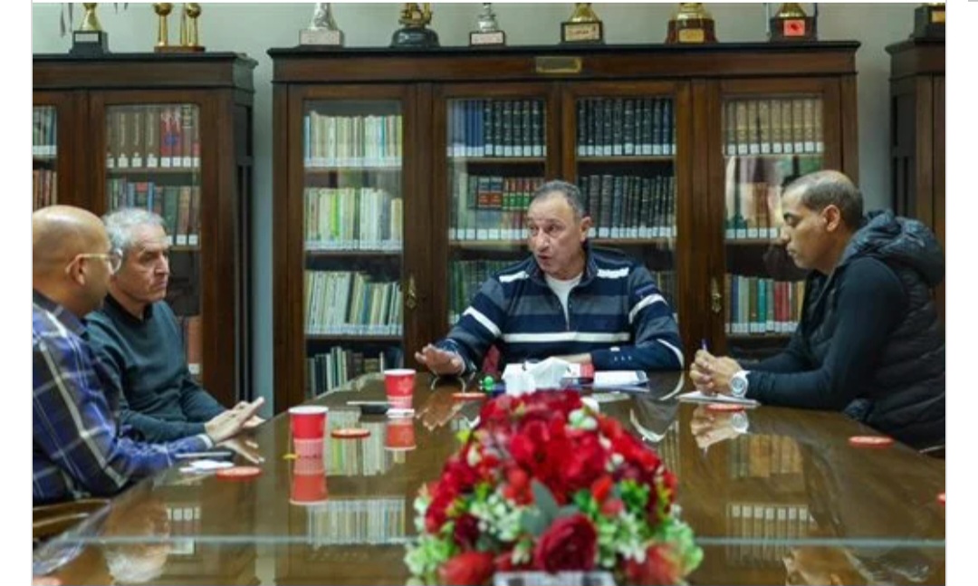 فرج عامر: الأهلي أظهر العين الحمراء لـ كولر بعد تراجع المستوى