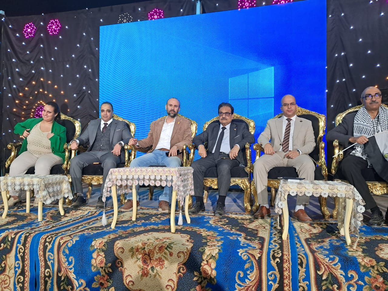 بدء المؤتمر الجماهيرى للمرشح الرئاسي فريد زهران بالبدرشين